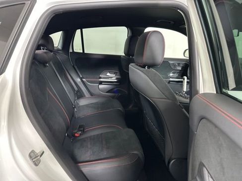 Used 2024 Mercedes-Benz GLA 250 w/ AMG Night Package image 26