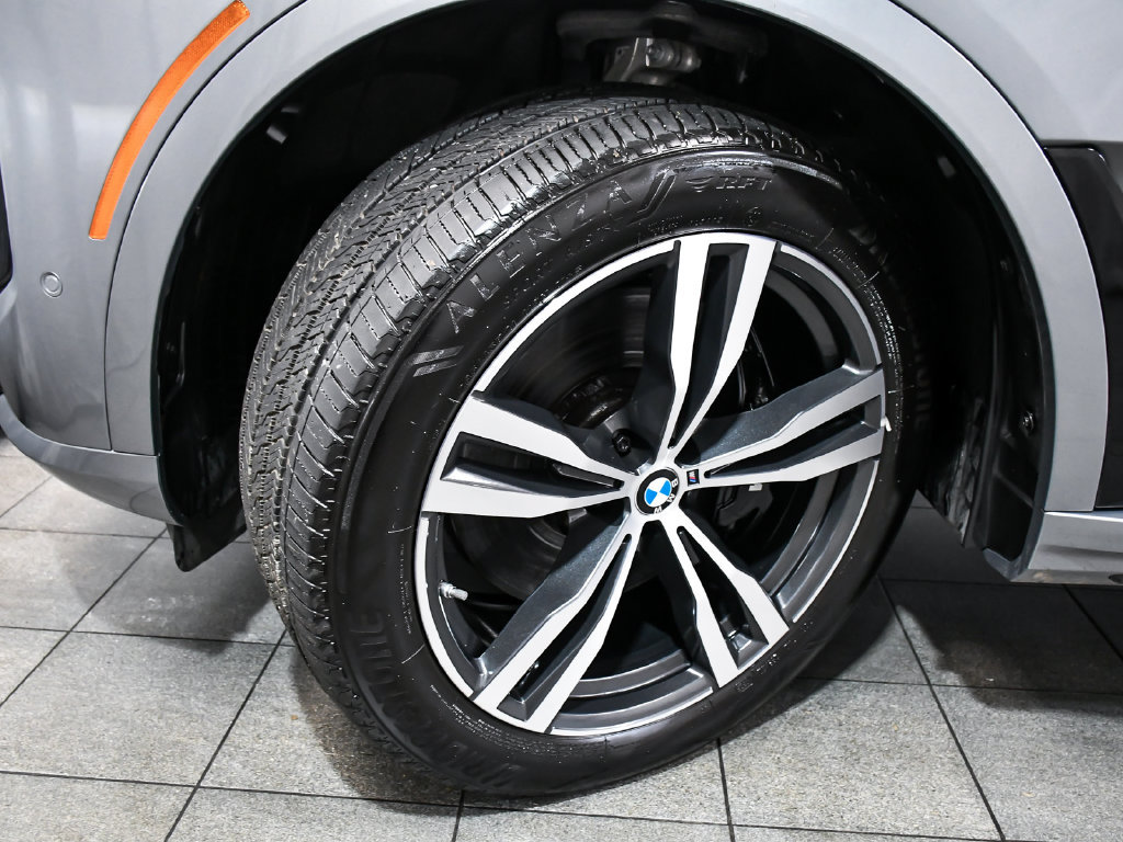 Used 2026 BMW X7 xDrive40i AWD/4WD image 7
