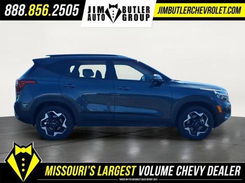 Used 2025 Kia Seltos S AWD/4WD image 5