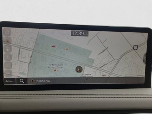 Used 2023 Genesis G70 2.0T w/ Sport Prestige Package image 17