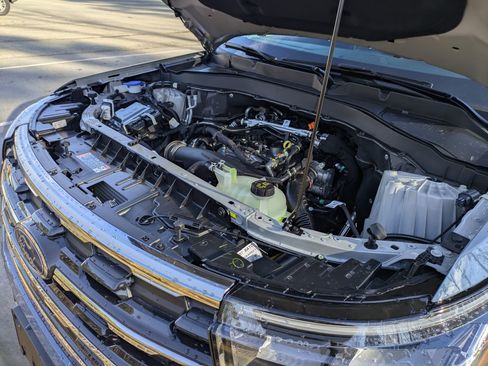 New 2026 Ford Explorer Active image 39