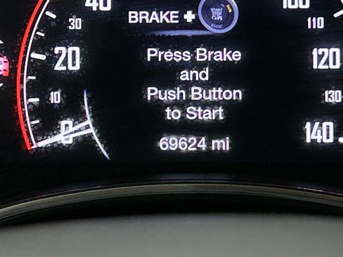 Used 2020 Dodge Durango SXT image 24