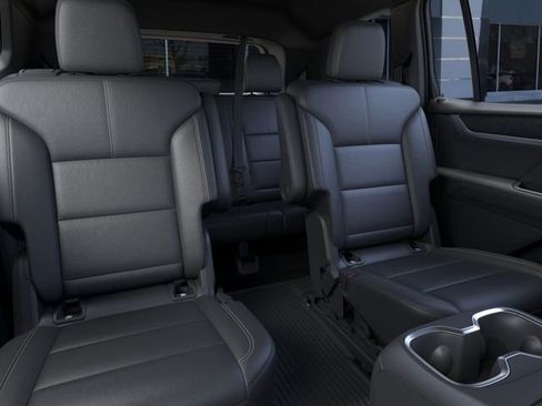 New 2025 GMC Acadia Elevation w/ Elevation Premium Package image 17