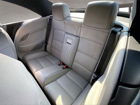 Used 2010 Volkswagen Eos Komfort image 26