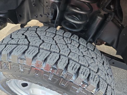 Used 2014 Ford F250 XL w/ Power Equipment Group AWD/4WD image 29