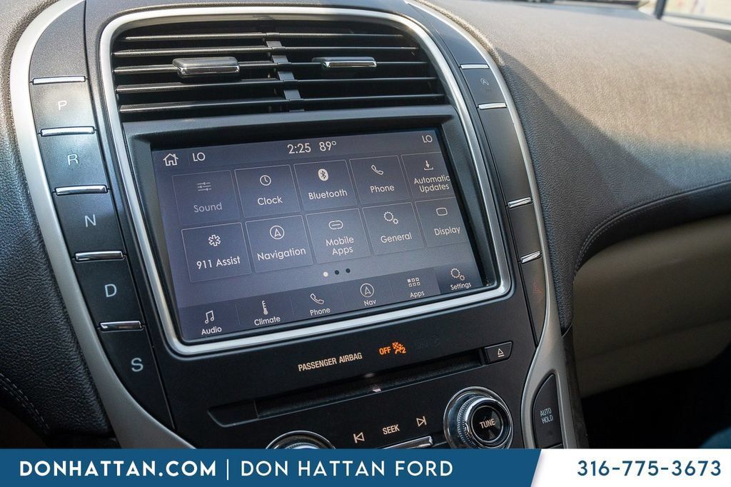 Used 2020 Lincoln Nautilus Reserve AWD/4WD image 7