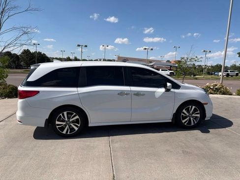 Used 2024 Honda Odyssey Touring image 14