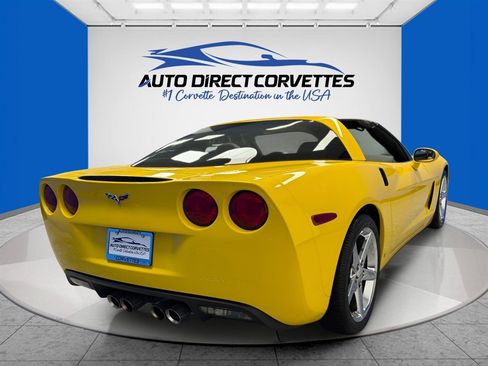 Used 2008 Chevrolet Corvette Coupe w/ Z51 Performance Package RWD image 10