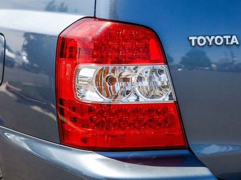 Used 2006 Toyota Highlander 2WD Hybrid image 10