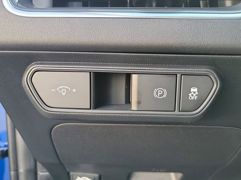 Used 2025 Kia K4 EX image 21