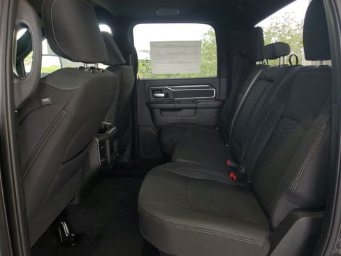 Used 2026 RAM 2500 Big Horn AWD/4WD image 9