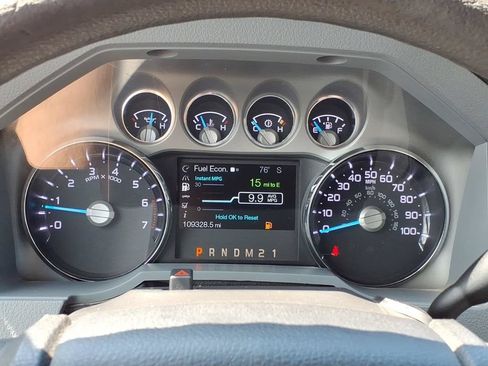 Used 2016 Ford F250 XLT w/ XLT Premium Package AWD/4WD image 22