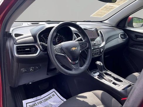 Used 2020 Chevrolet Equinox LT AWD/4WD image 19