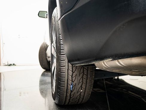 Used 2019 Chevrolet Traverse LT image 43