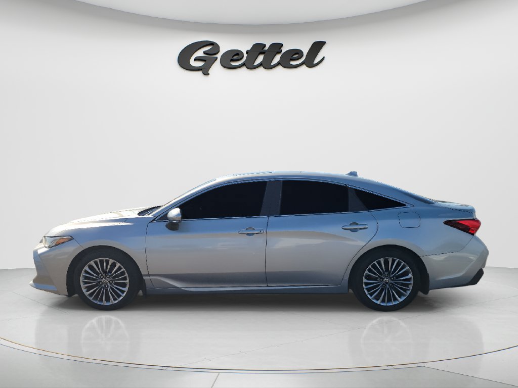Used 2022 Toyota Avalon Limited w/ Advanced Safety Package FWD image 8