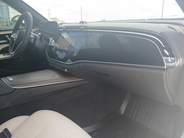 Used 2026 Mercedes-Benz E 350 Sedan image 18