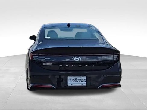 Used 2024 Hyundai Sonata SEL w/ Convenience Package FWD image 7