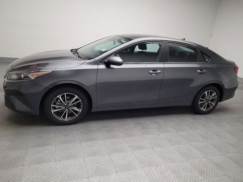 Used 2024 Kia Forte LXS FWD image 2