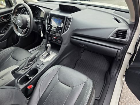 Used 2019 Subaru Crosstrek 2.0i Premium w/ Eyesight System image 10