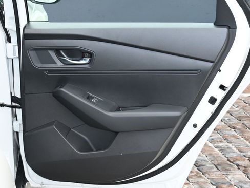 New 2025 Honda Accord SE image 12