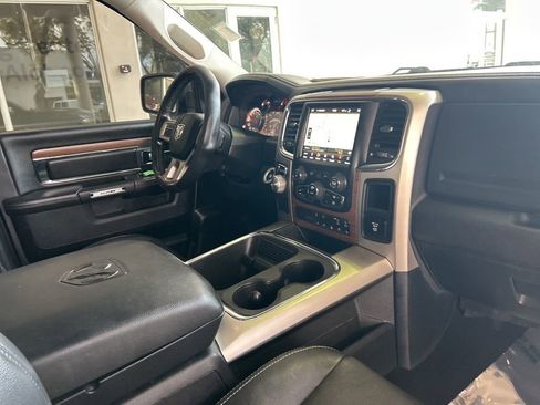 Used 2018 RAM 1500 Laramie w/ Convenience Group image 23