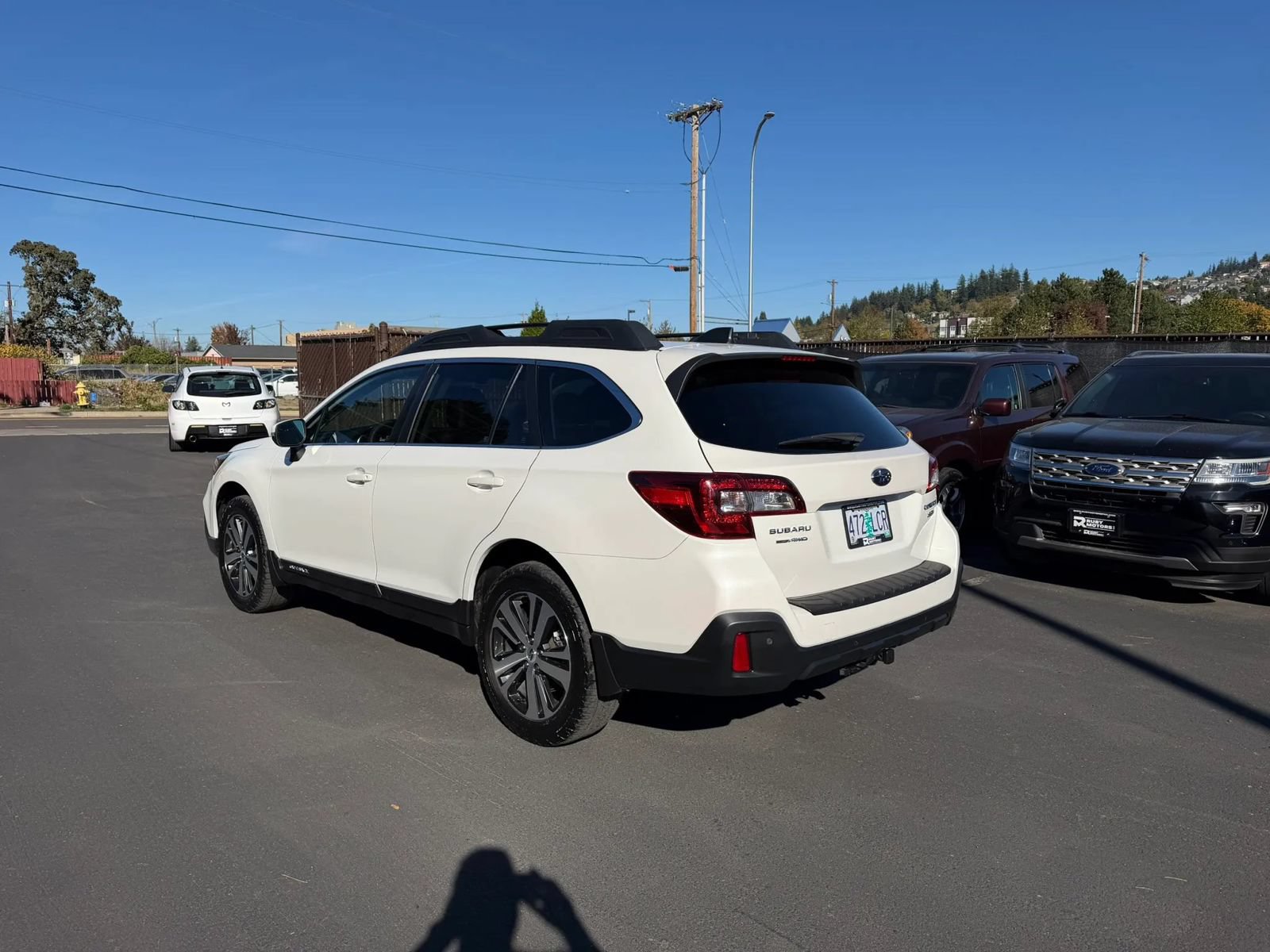 Used 2019 Subaru Outback 3.6R Limited w/ Popular Package #2 AWD/4WD image 8