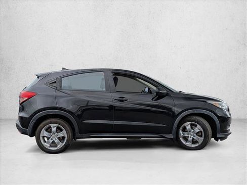 Used 2016 Honda HR-V LX image 4