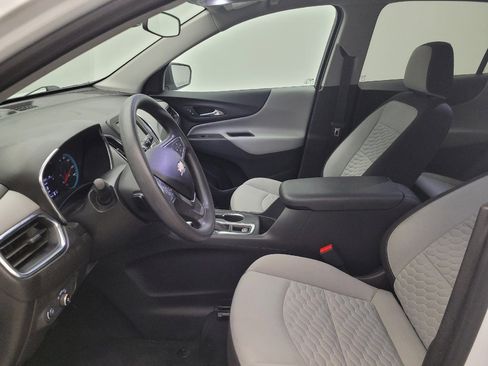 Used 2021 Chevrolet Equinox LS w/ LS Convenience Package AWD/4WD image 17