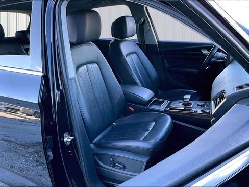 Used 2019 Audi Q5 2.0T Premium image 28