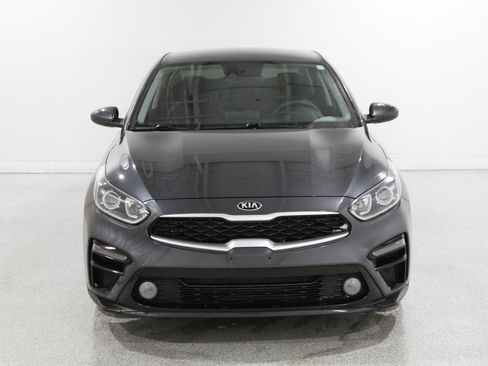 Used 2020 Kia Forte LXS image 2