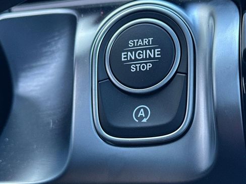 Used 2026 Mercedes-Benz GLB 250 image 29