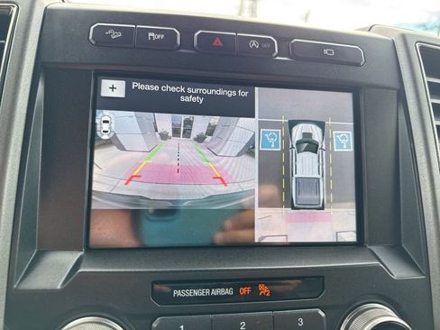 Used 2017 Ford F150 Raptor w/ Equipment Group 802A Luxury image 26