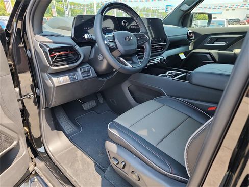 New 2026 Chevrolet Silverado EV Trail Boss w/ Premium Package image 9