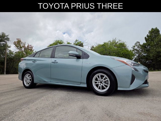 Used 2016 Toyota Prius Three FWD image 1