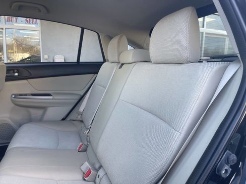 Used 2015 Subaru Crosstrek 2.0i Premium image 21