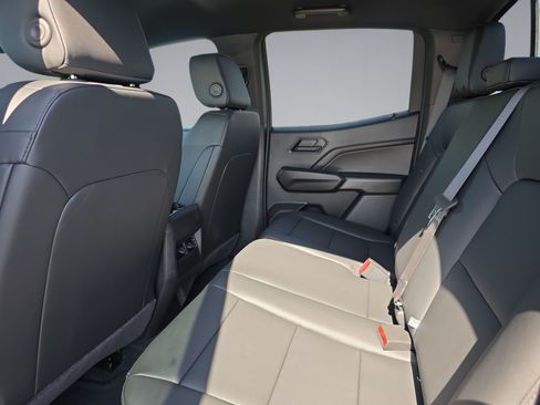 New 2026 Chevrolet Colorado Trail Boss AWD/4WD image 33