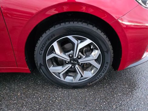 Certified 2021 Kia Forte LXS image 12