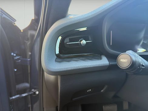Used 2024 Polestar Polestar 2 RWD image 13