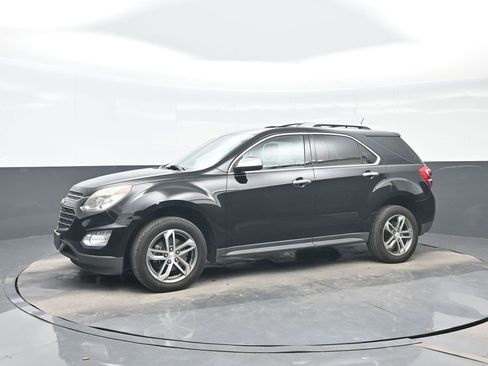Used 2017 Chevrolet Equinox Premier w/ Enhanced Convenience Package AWD/4WD image 2