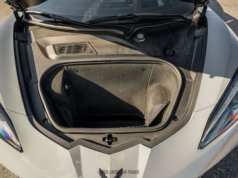 Used 2025 Chevrolet Corvette Stingray Premium Cpe w/ Z51 Performance Package RWD image 58