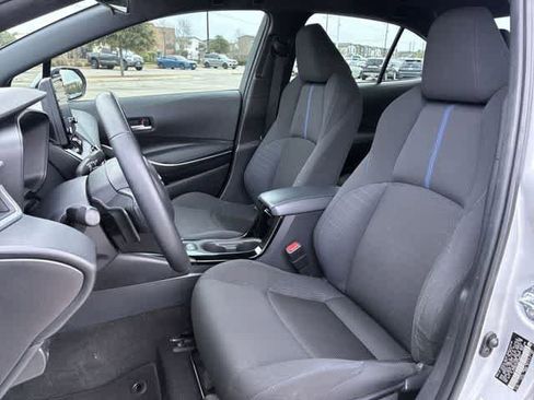 Used 2022 Toyota Corolla SE image 16