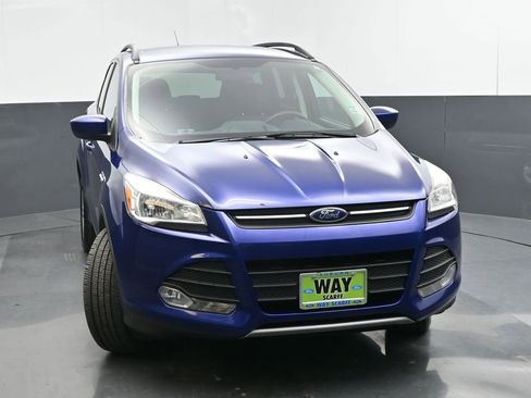 Used 2014 Ford Escape SE w/ Equipment Group 201A image 8