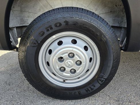 Used 2023 RAM ProMaster 2500 FWD image 25