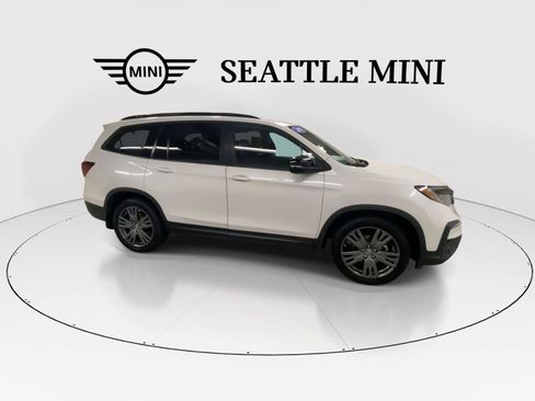 Used 2022 Honda Pilot Sport image 12
