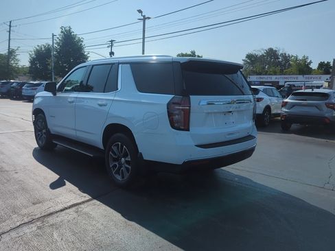 Certified 2022 Chevrolet Tahoe LT w/ Luxury Package AWD/4WD image 7