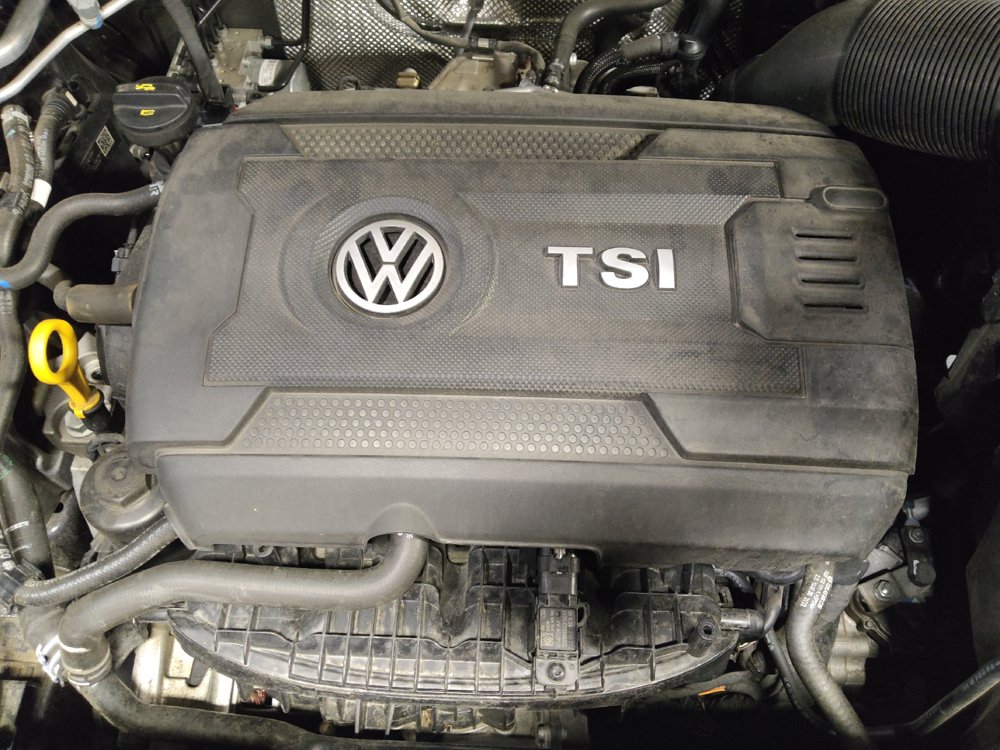 Used 2022 Volkswagen Atlas Cross Sport SE FWD image 30