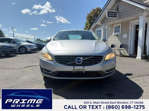 Used 2015 Volvo S60 T5 Premier FWD image 2