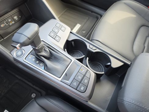 New 2026 Kia Sportage SX FWD image 17