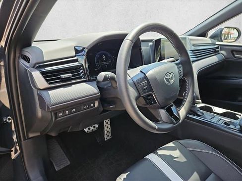 Used 2026 Toyota Camry SE w/ Convenience Package FWD image 10