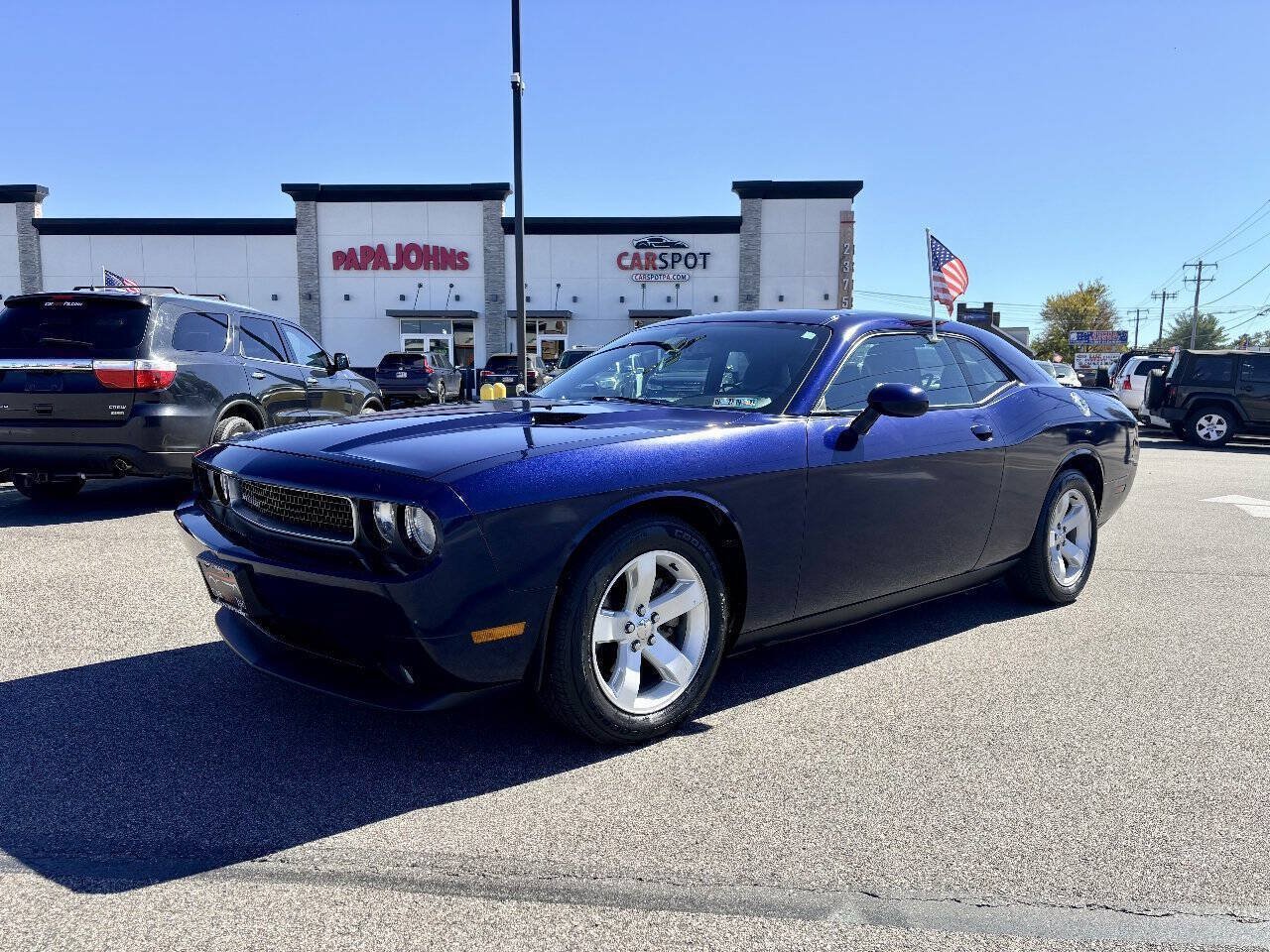 Used 2014 Dodge Challenger SXT Plus RWD image 2